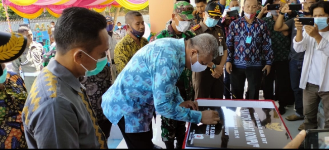  Bupati Dompu Resmikan Gedung Kantor Camat Dompu