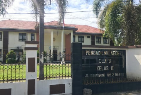  Modal Prokes 3M, PN Dompu Gelar Beberapa Sidang Secara Langsung